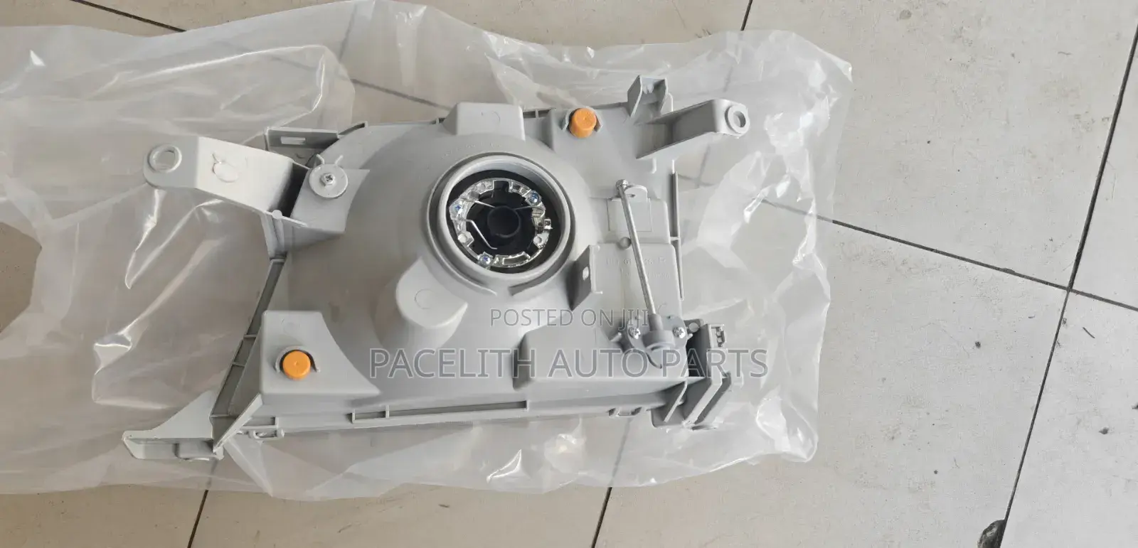 Head Lamp/ Head Light Landcruiser Prado 95 Plastic