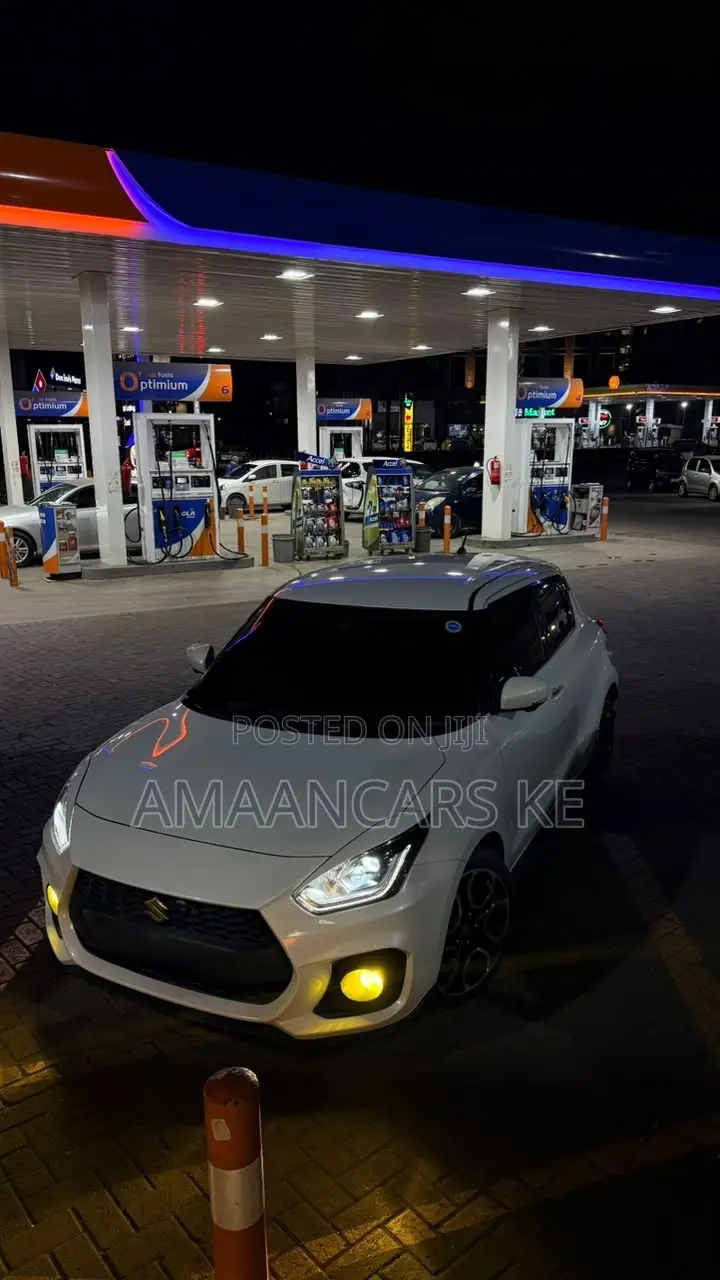 Suzuki Swift Sport 2019 White