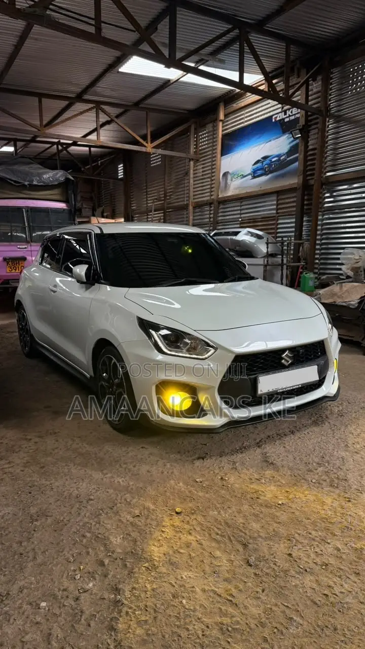 Suzuki Swift Sport 2019 White