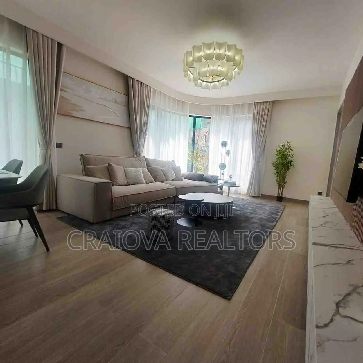 3bdrm Apartment in Valley Arcade for sale