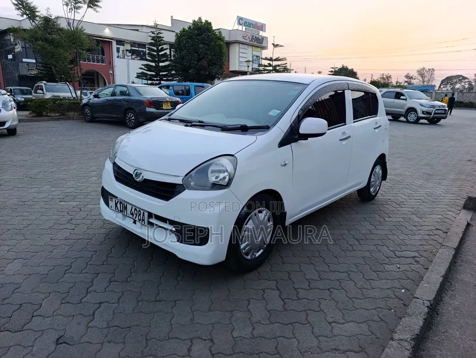 Daihatsu Mira 2016 White