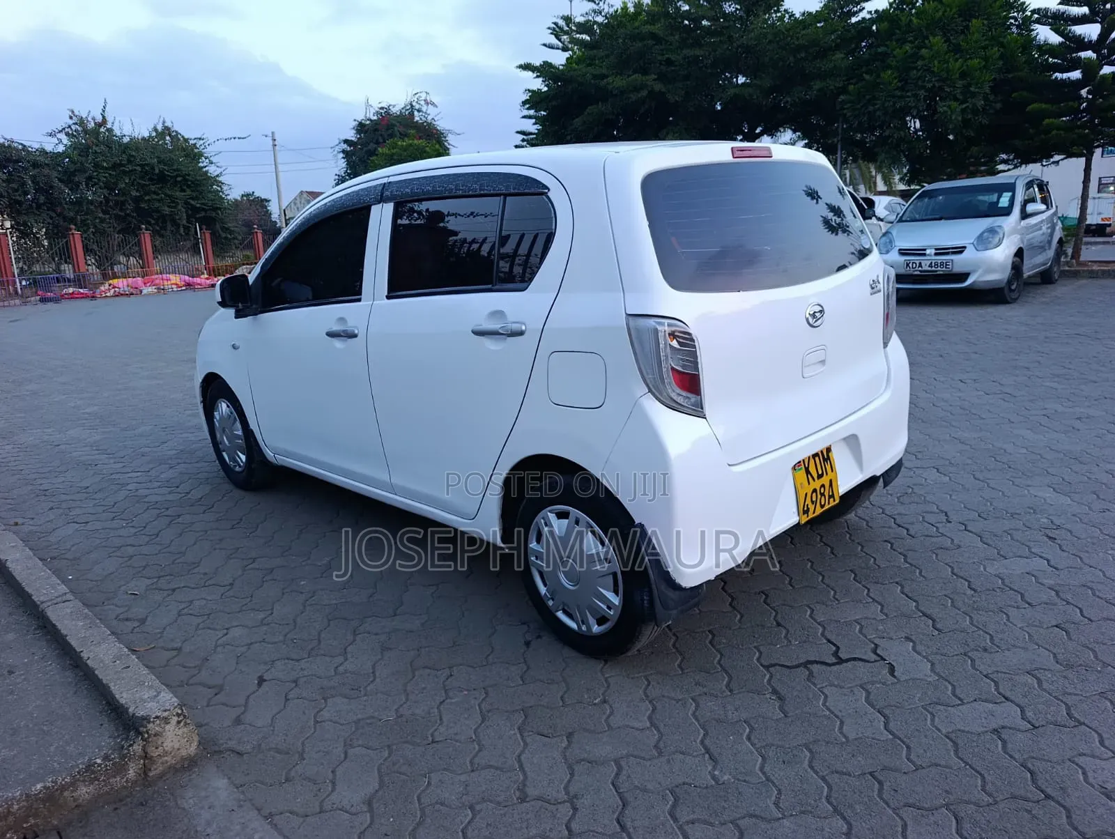 Daihatsu Mira 2016 White