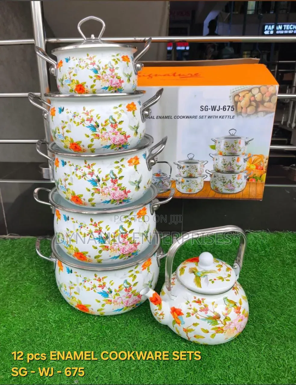 12 PCS ENAMEL COOKWARE SETS With KETTLE Sg - Wj - 675