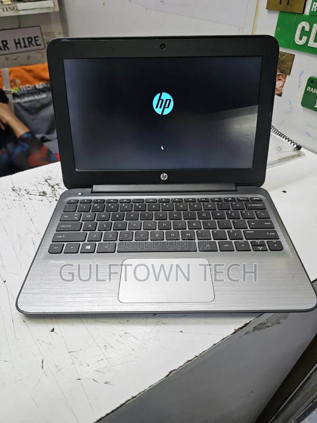 Laptop HP Stream 11 4GB Intel Celeron SSD 60GB