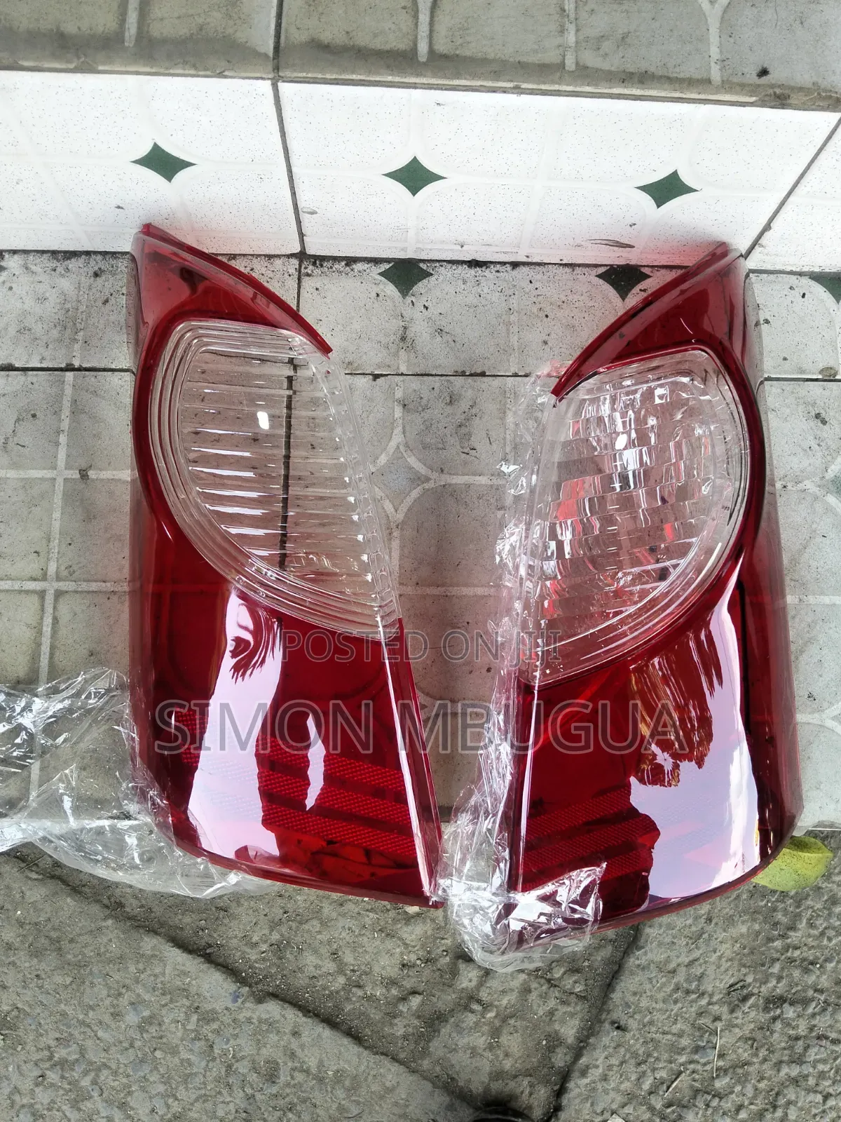 Mazda Carol/Suzuki Alto 2010-2013 Taillight Lens