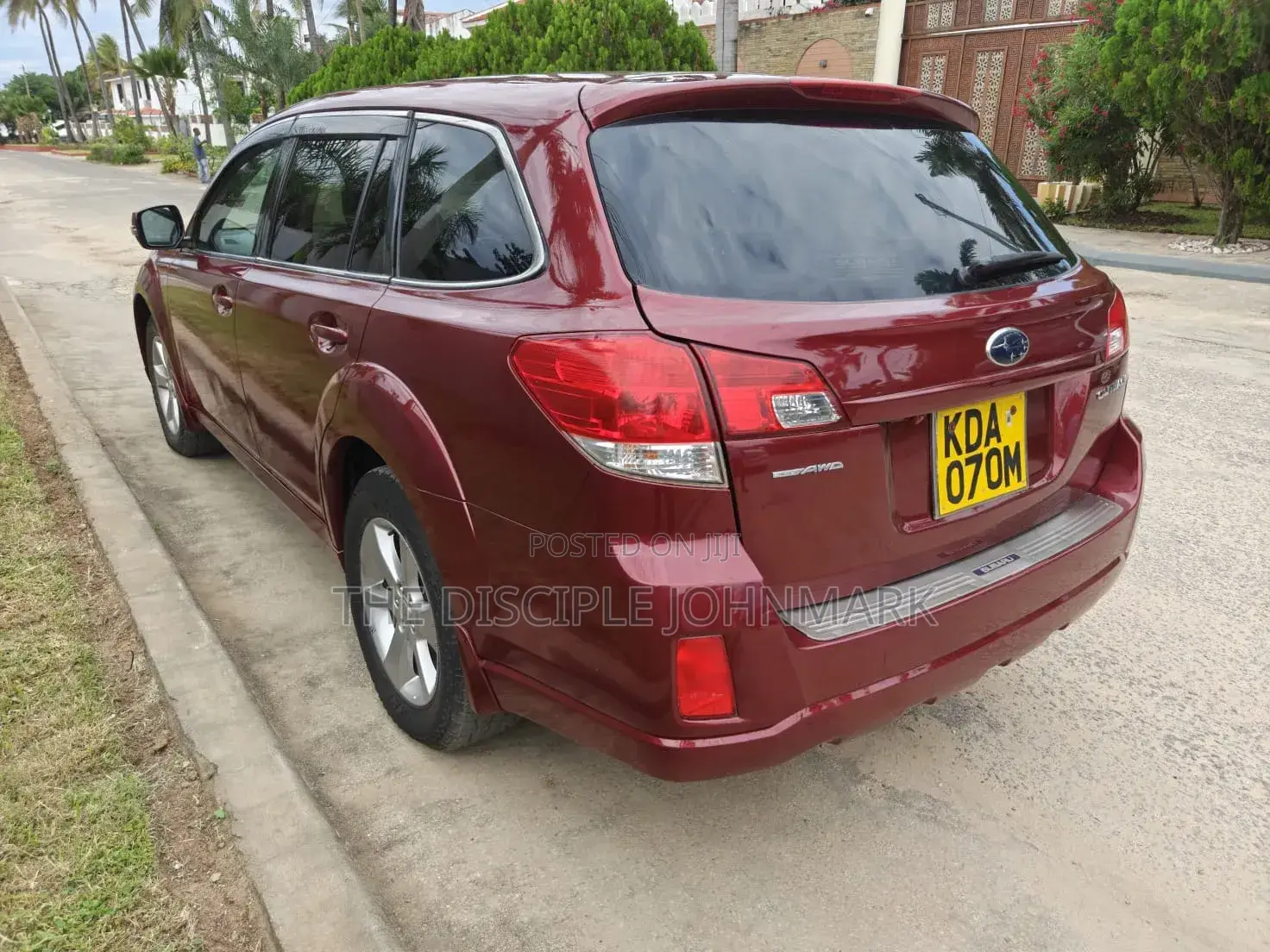 Subaru Outback 2014 Red