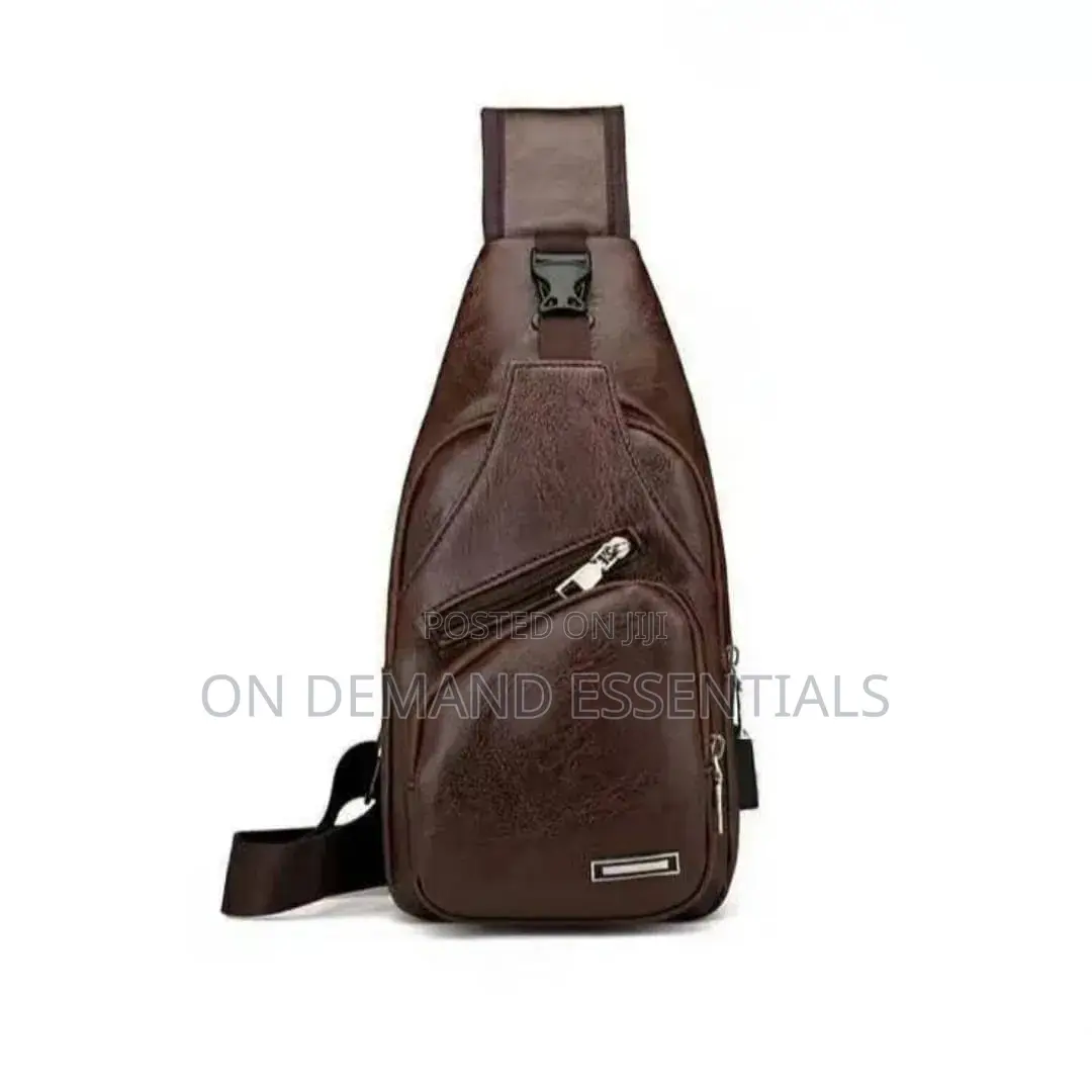 Fashion Men Chest Bag Pu Leather USB Charging