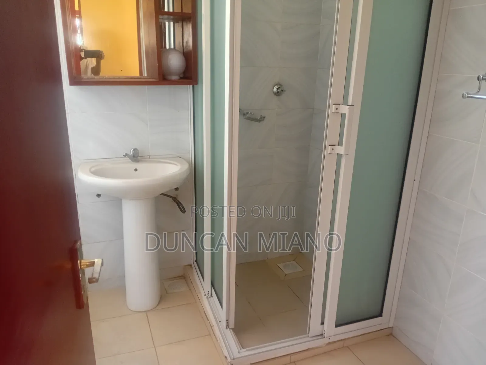 3bdrm House in Ngumo, Nairobi Central for rent