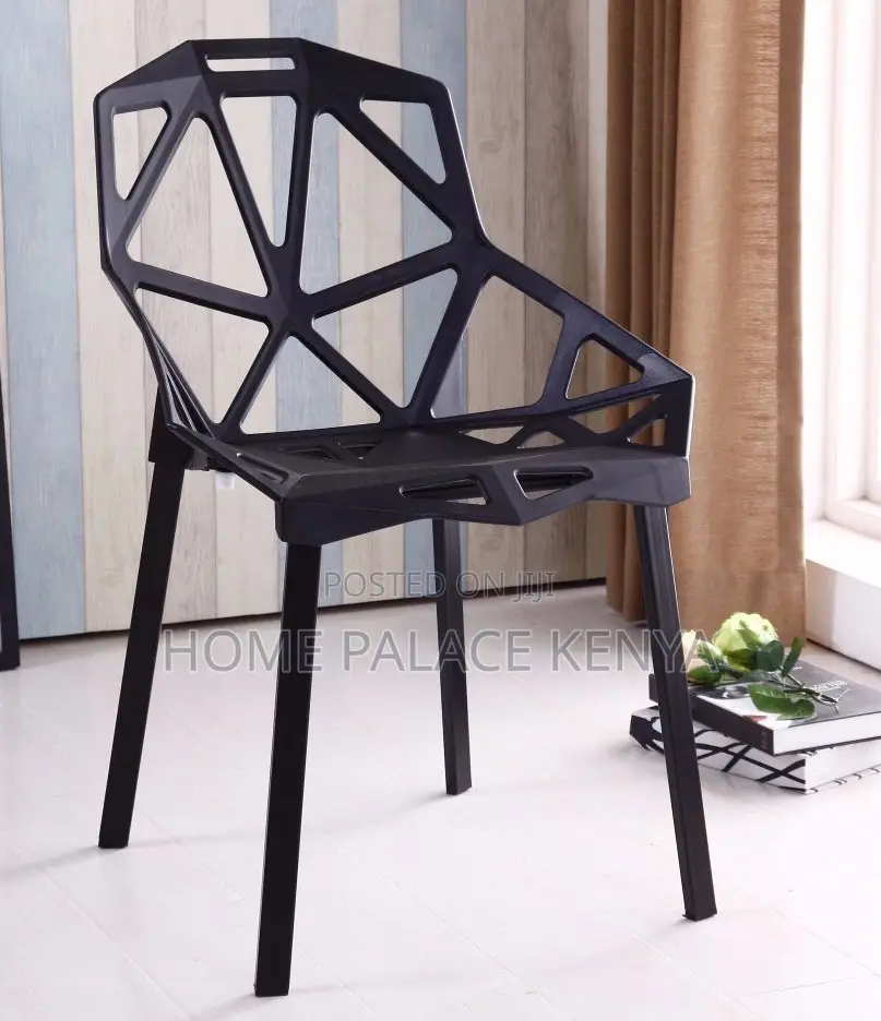 Plastic Chair: Spider Webbed Back PP Chair