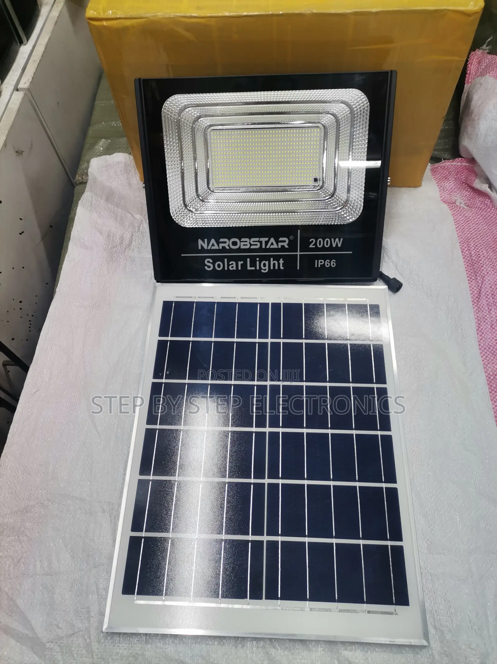 Ip66 Waterproof 200 Watts Led Solar Flood Light