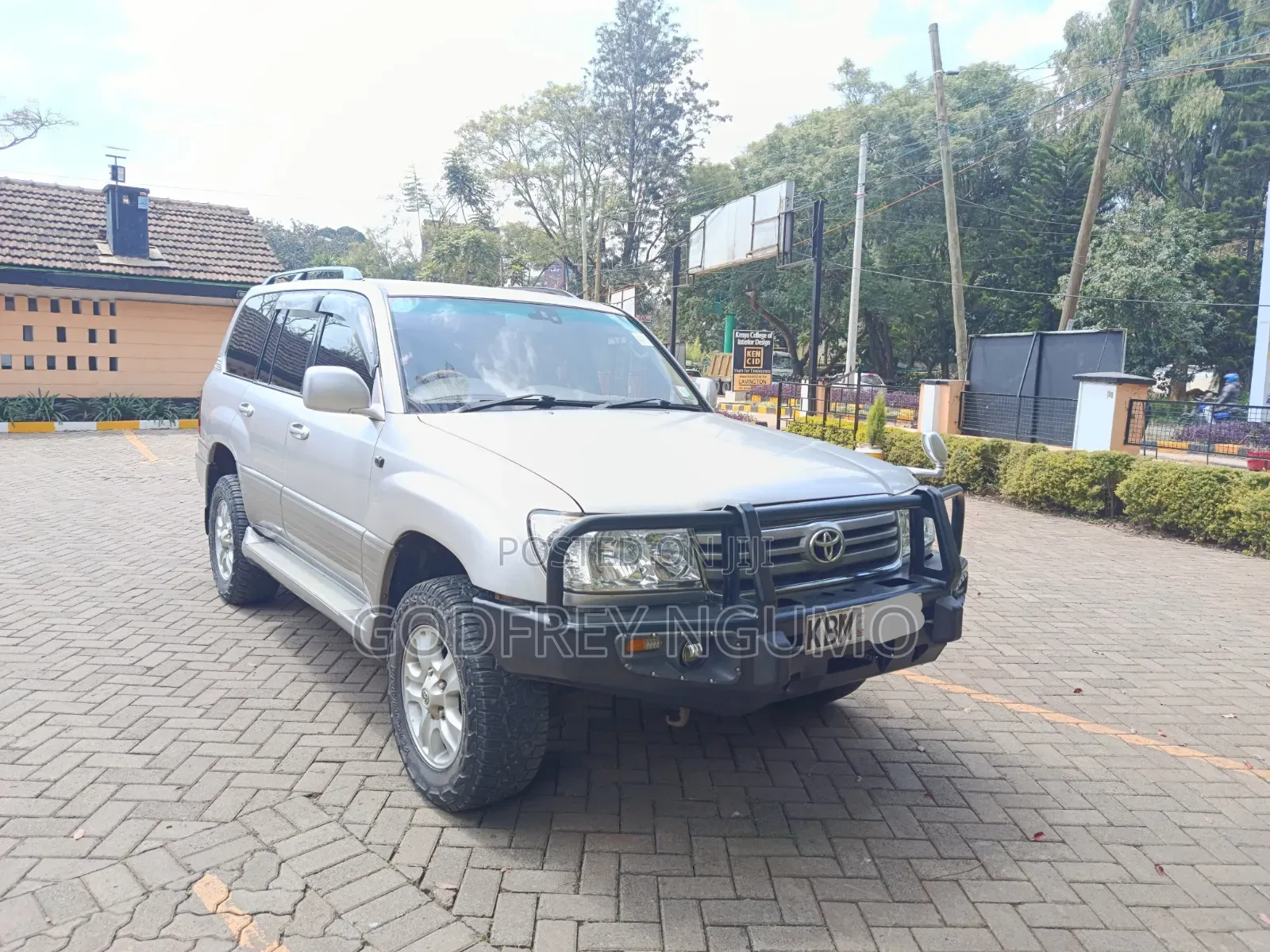 Toyota Land Cruiser 2003 Silver