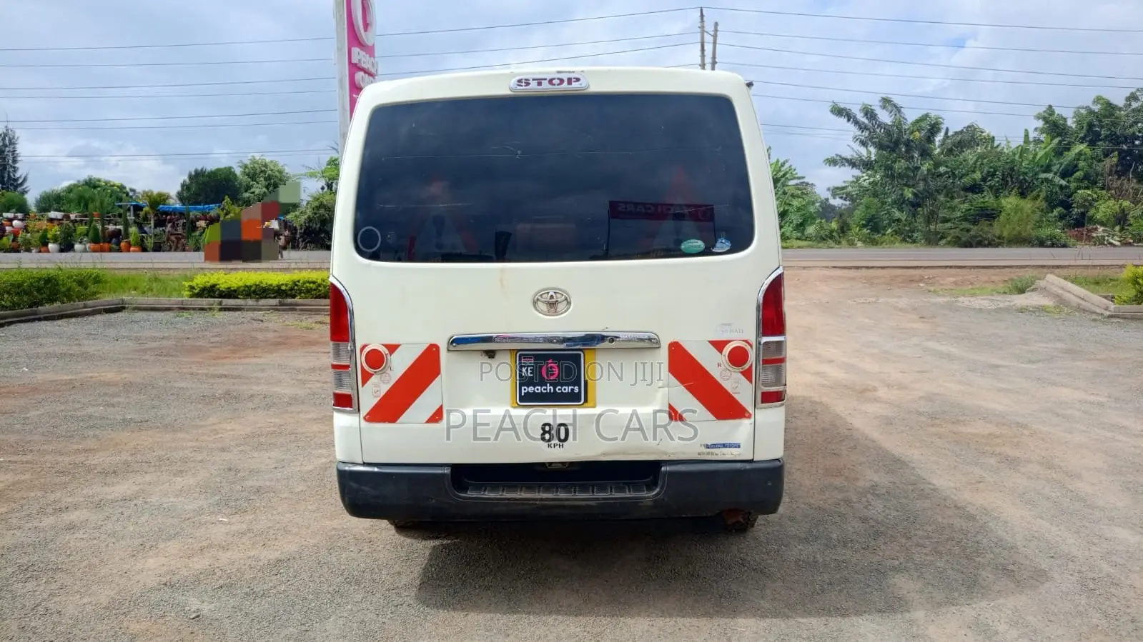 Toyota HiAce 2014 White
