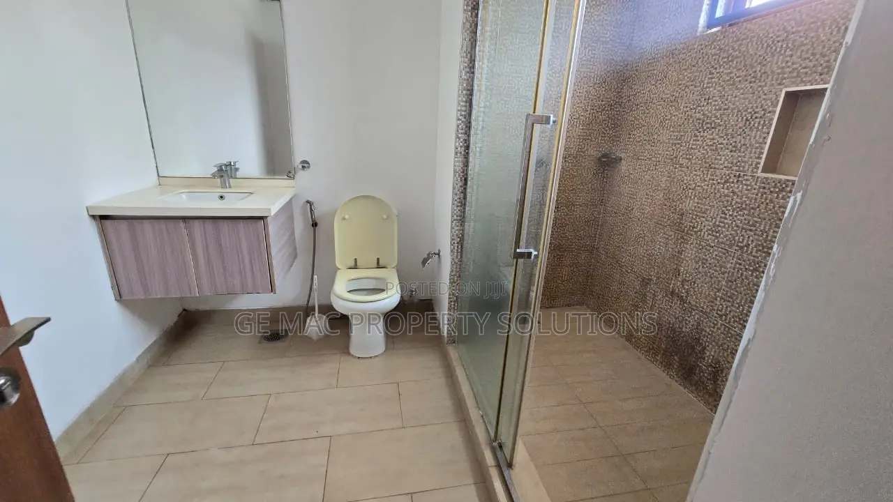 5bdrm House in Kaputei, Valley Arcade for rent