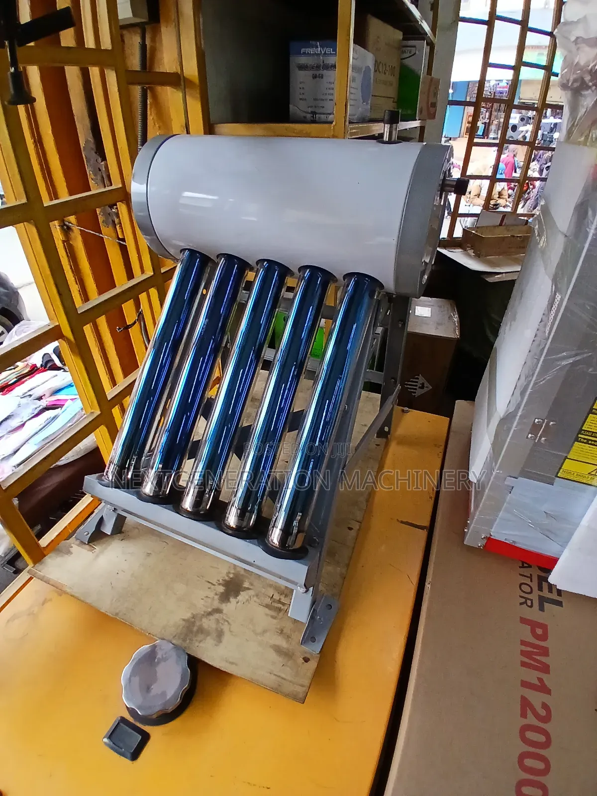 Non Pressurised Solar Heater