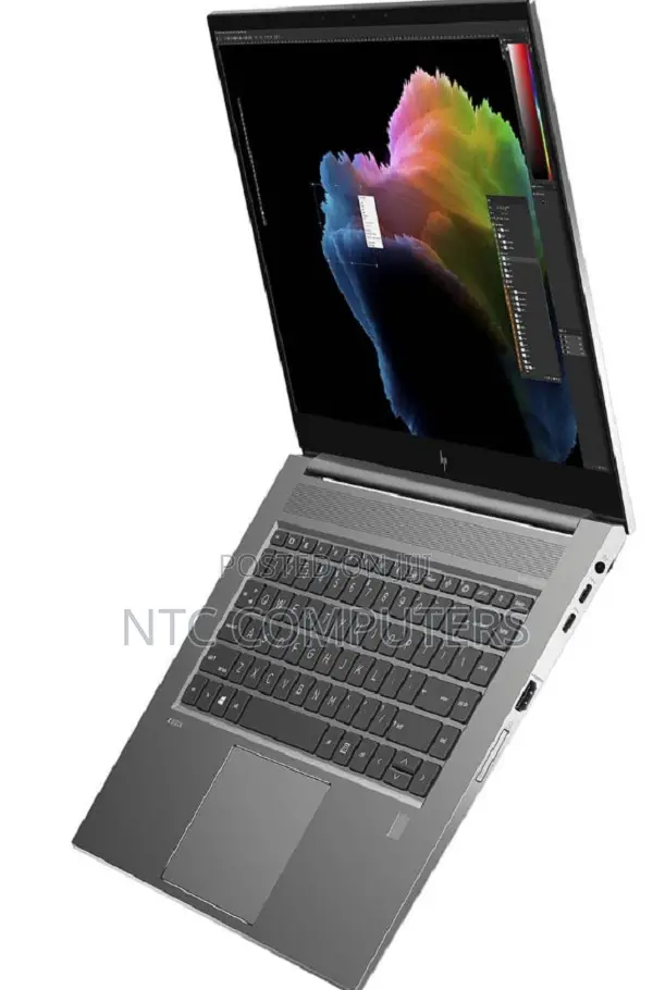 Laptop HP ZBook Firefly 15 G7 32GB Intel Core i7 SSD 512GB
