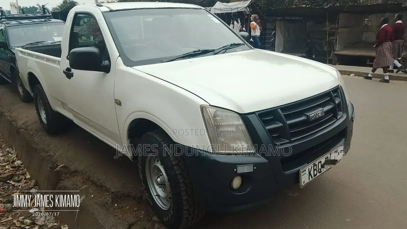 Isuzu D-MAX 2011 White