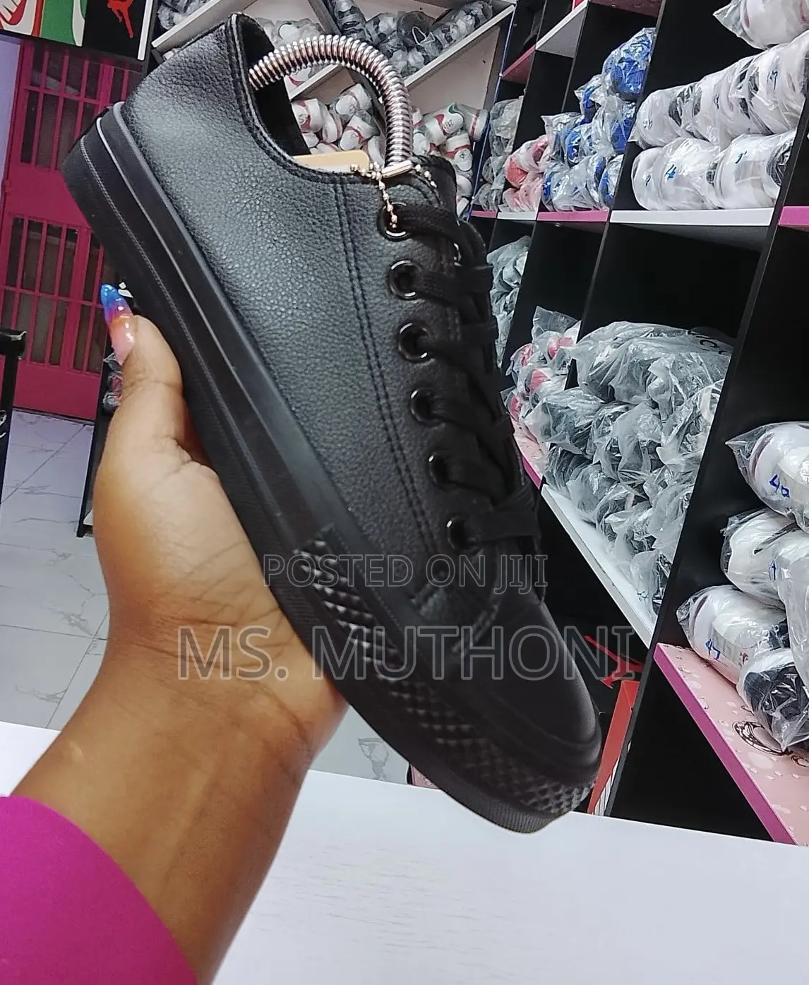 Smooth Leather Finish Converse Low Tops Size 38-45