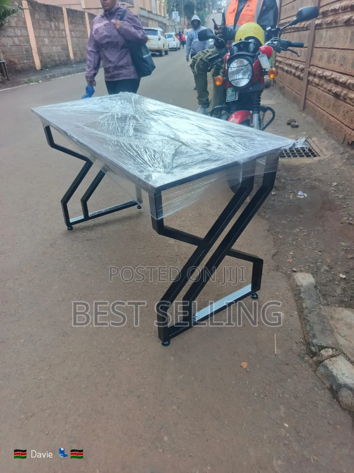 Steel Stand Modern Office/Home Study Table