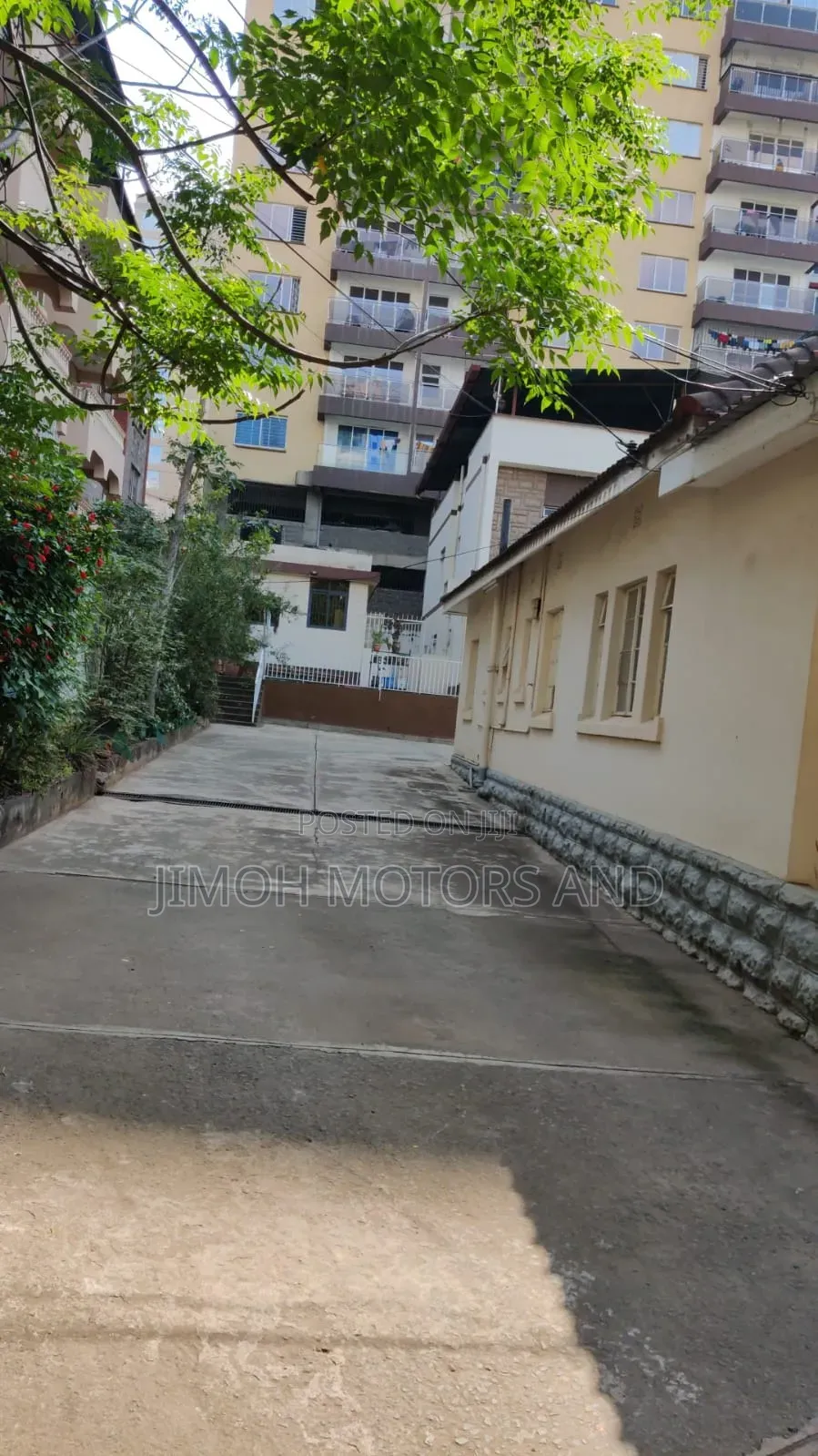10bdrm Block of Flats in 1St Avenue, Parklands/Highridge for sale