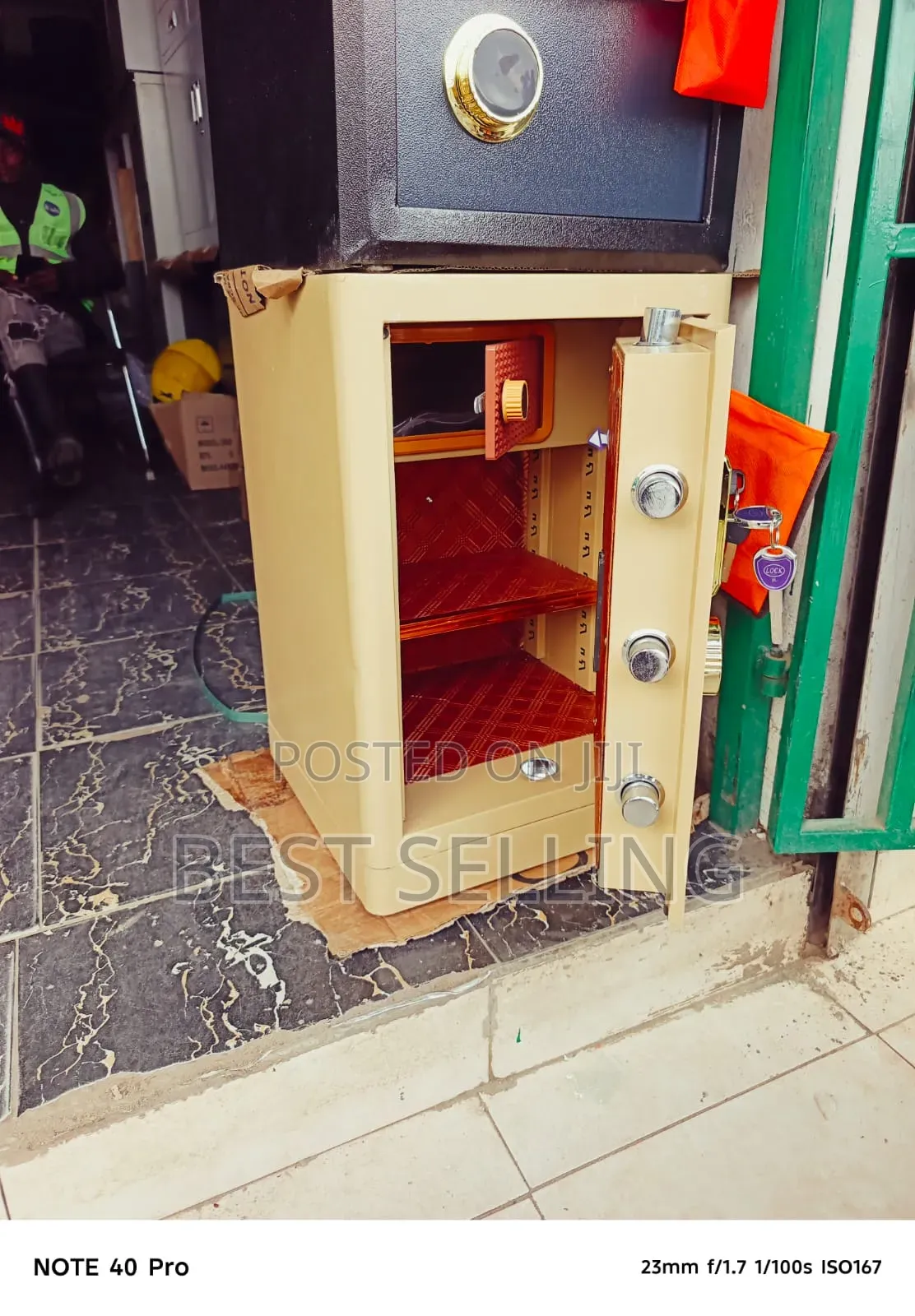 60kgs Baige Safe Box