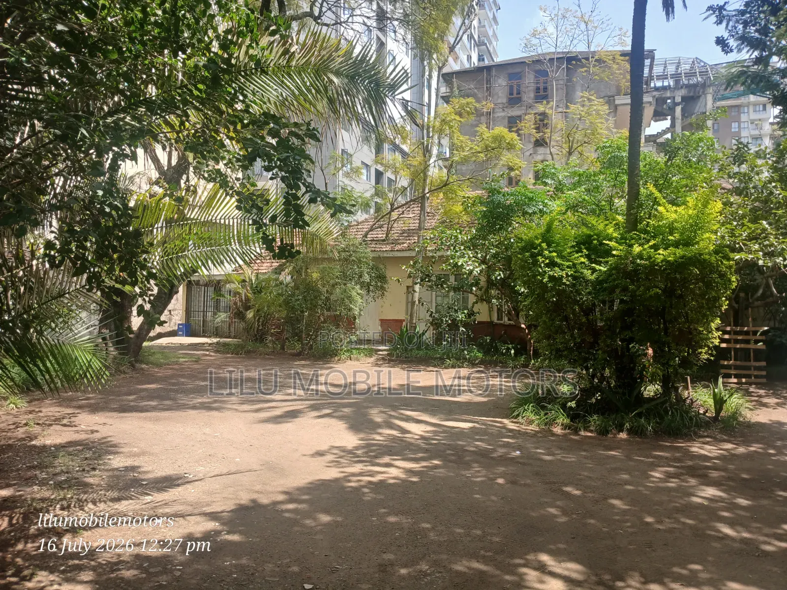 3⁄4of an Acre for Sale in Kilimani Touching Galana rd.Nairobi.