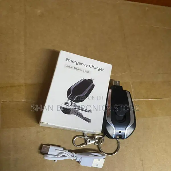 Smartphones 1500mAh Power Bank Designed Portable Emergency Keychain
