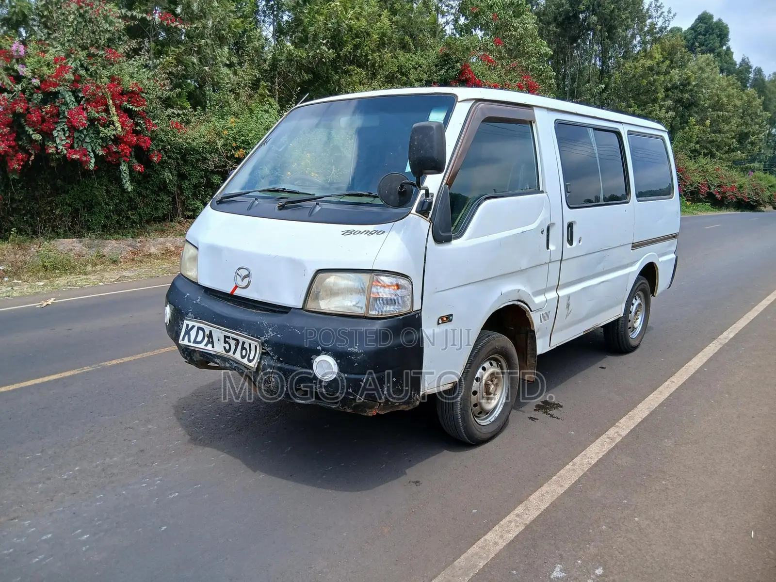Mazda Bongo 2013 White