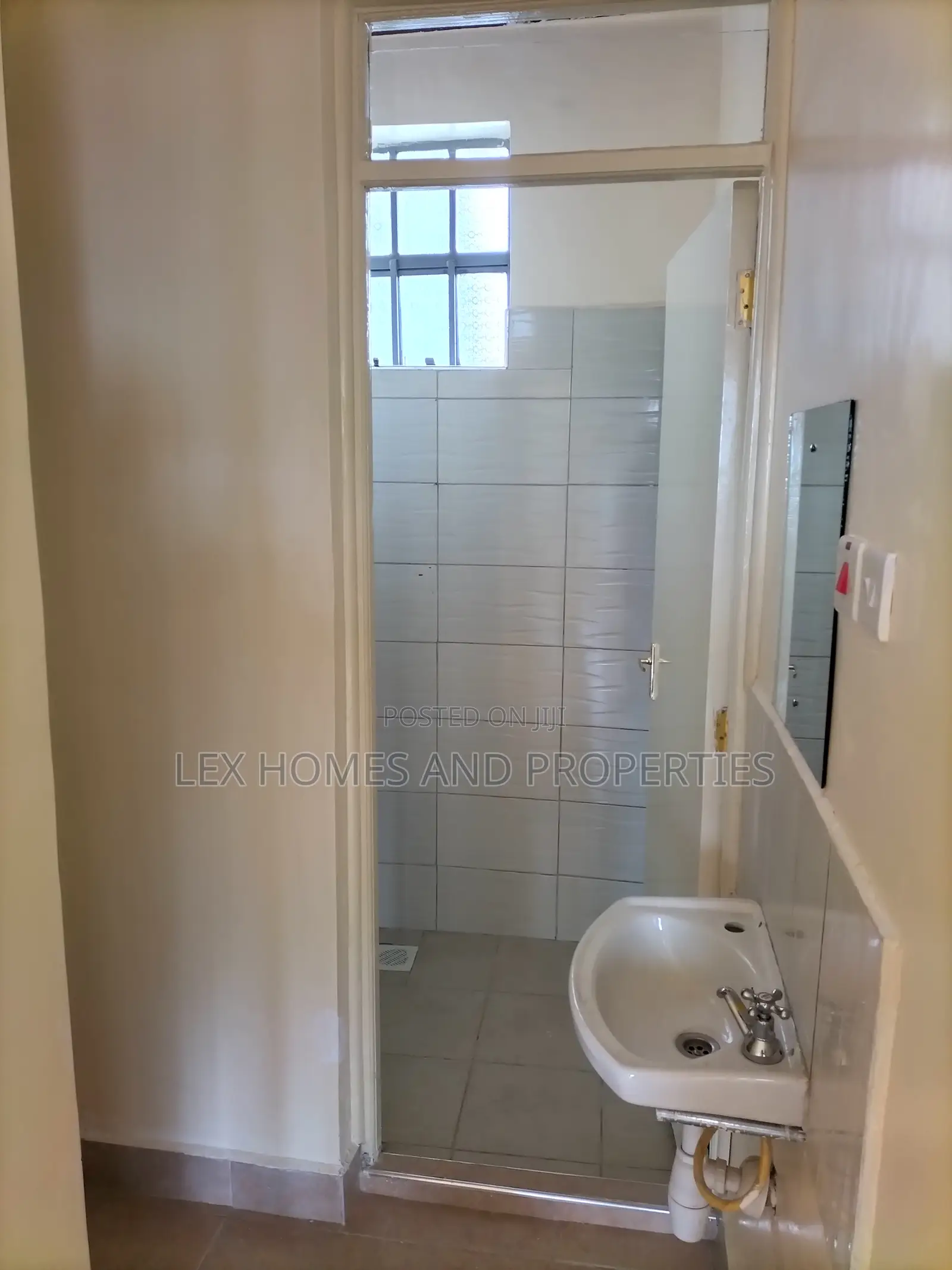 2bdrm Apartment in NkaiMurunya for rent
