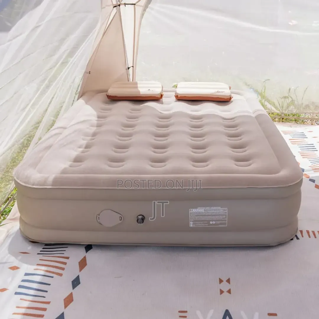 Inflatable Queen Size Airbed Mattress With in Built Pump and 2 Pillows