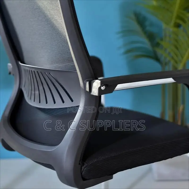Comfortable Ergonomic Visitors Chair