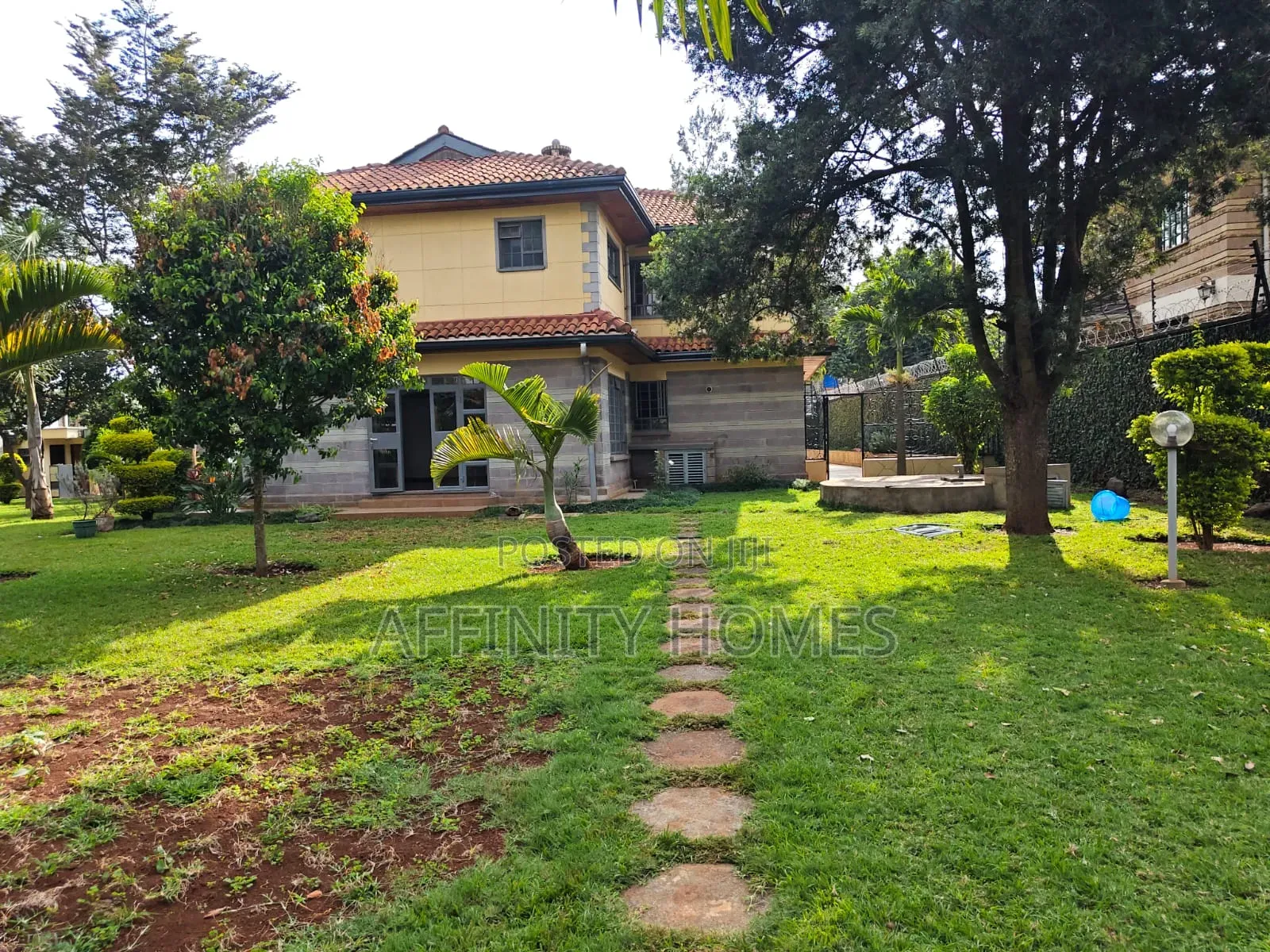 4bdrm House in Baobab, Runda for rent