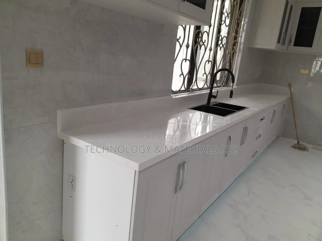 Open Plan Kitchen-White Sintered Stone Top