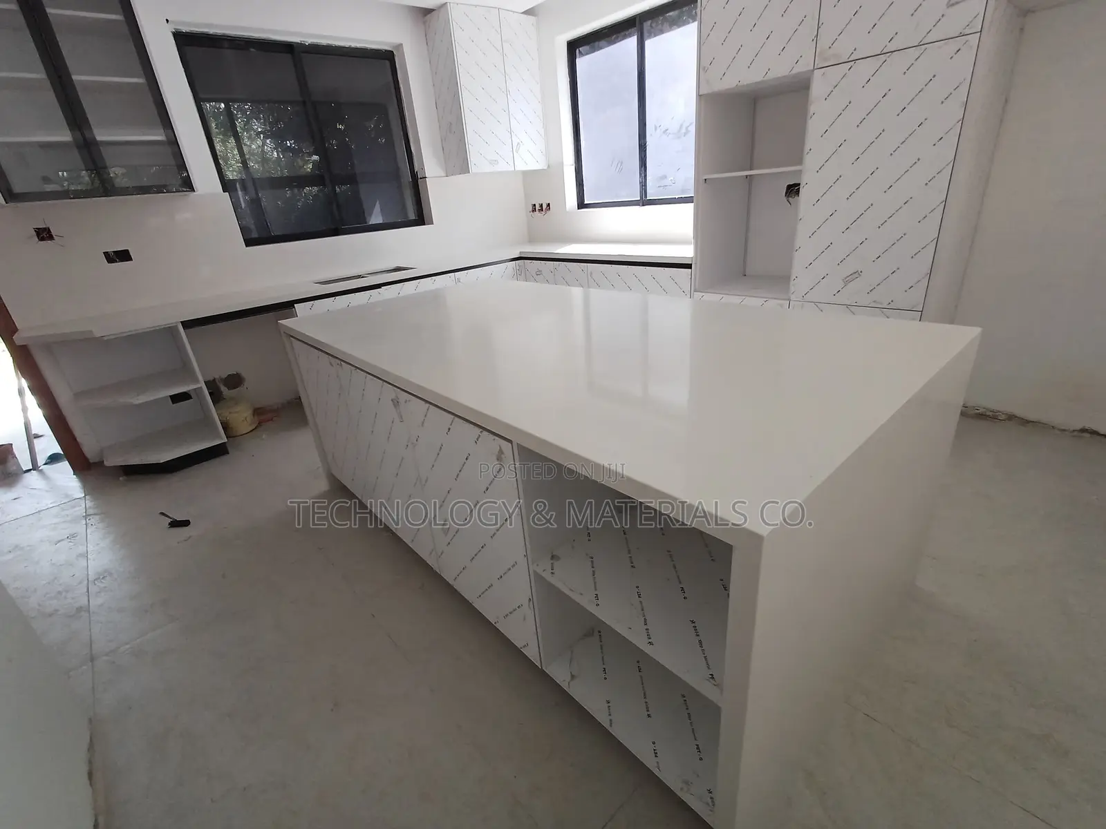 Open Plan Kitchen-White Sintered Stone Top