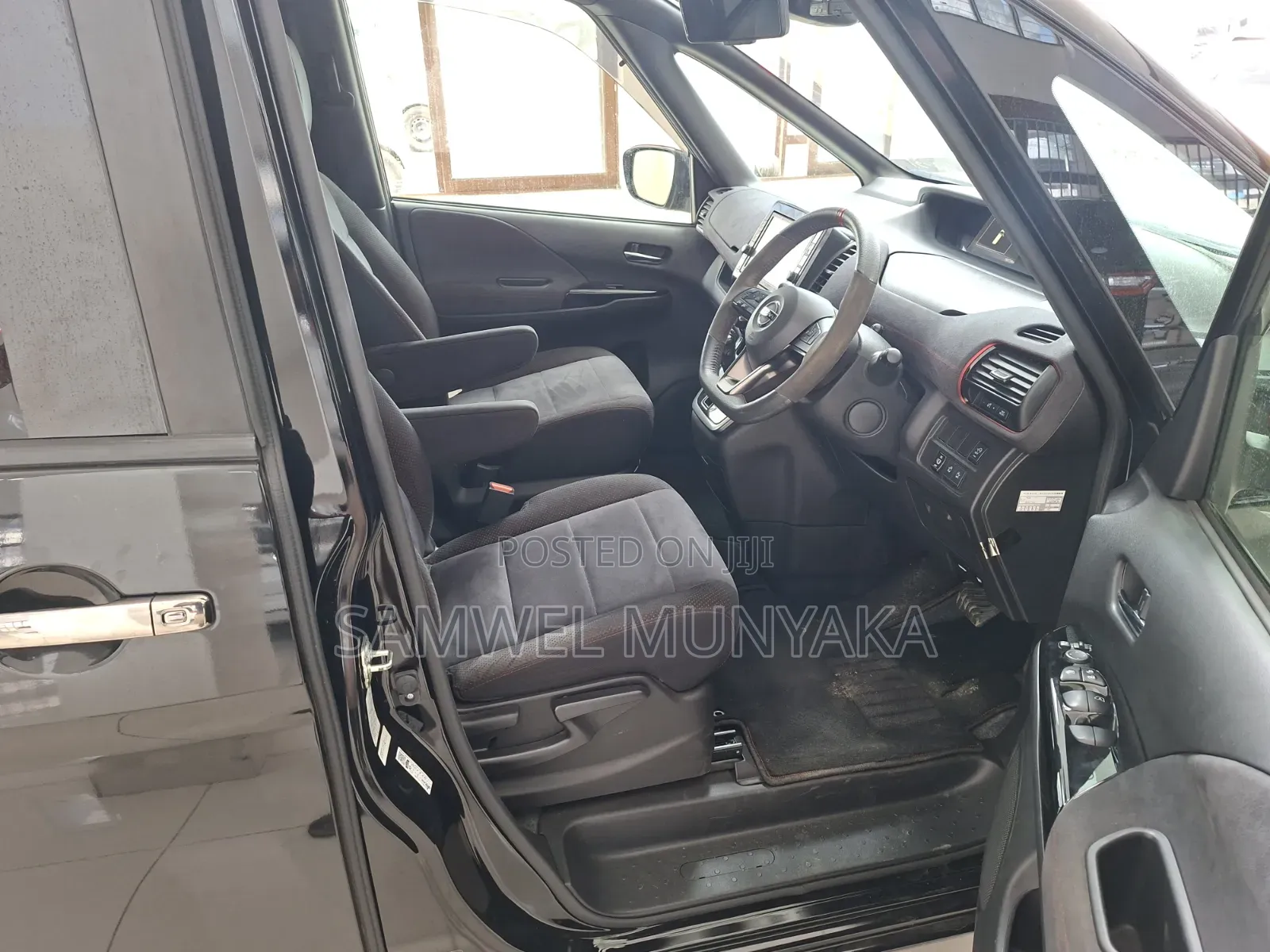 Nissan Serena 2020 Black