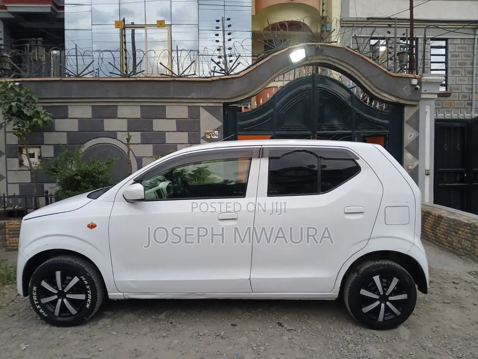 Suzuki Alto 2015 White