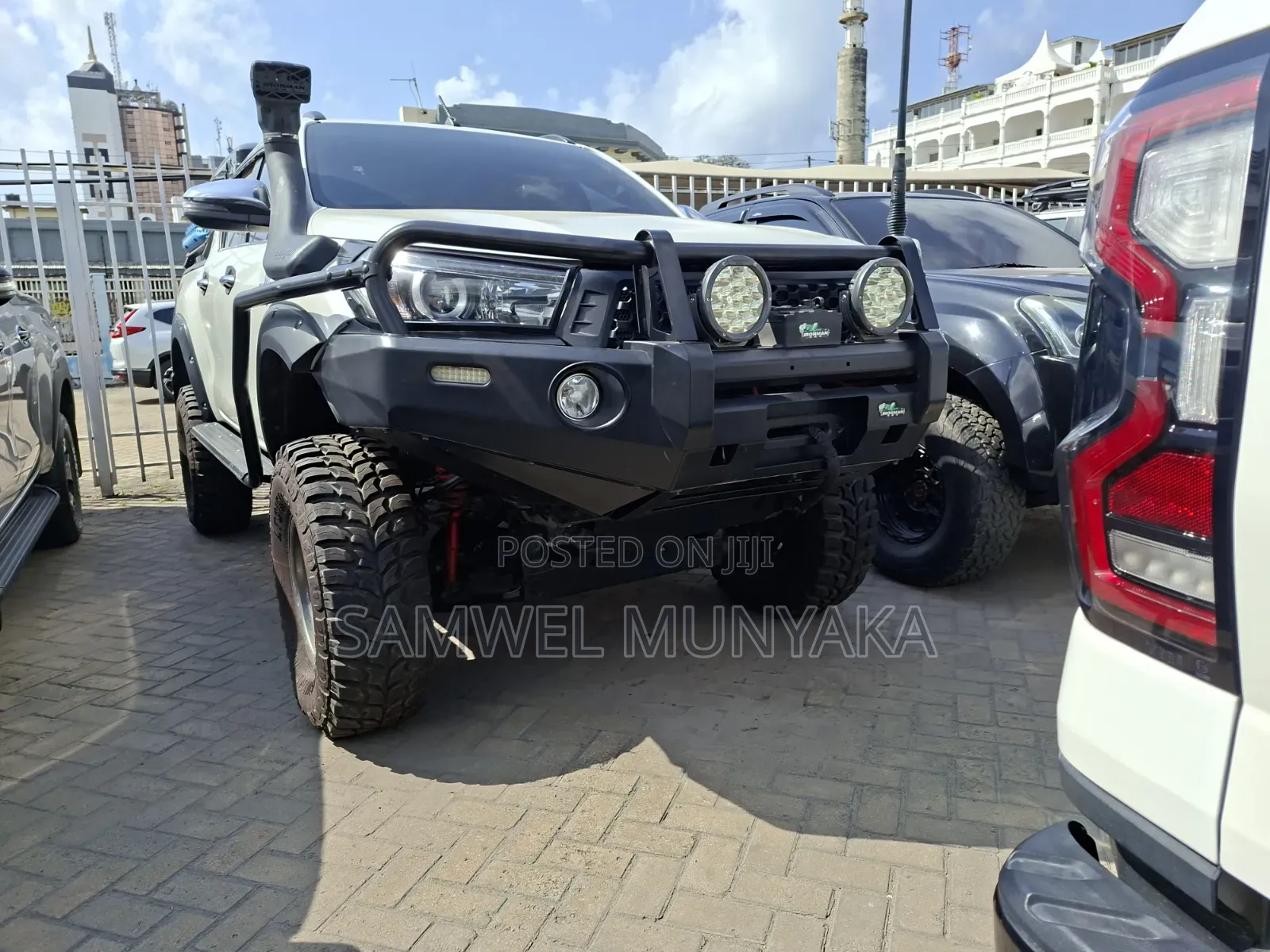 Toyota Hilux 2020 Pearl