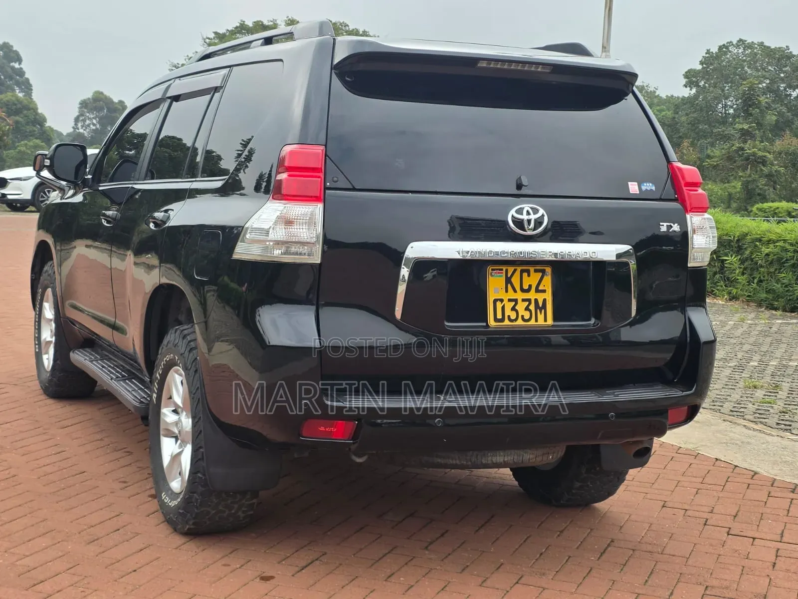Toyota Land Cruiser Prado 2013 Black