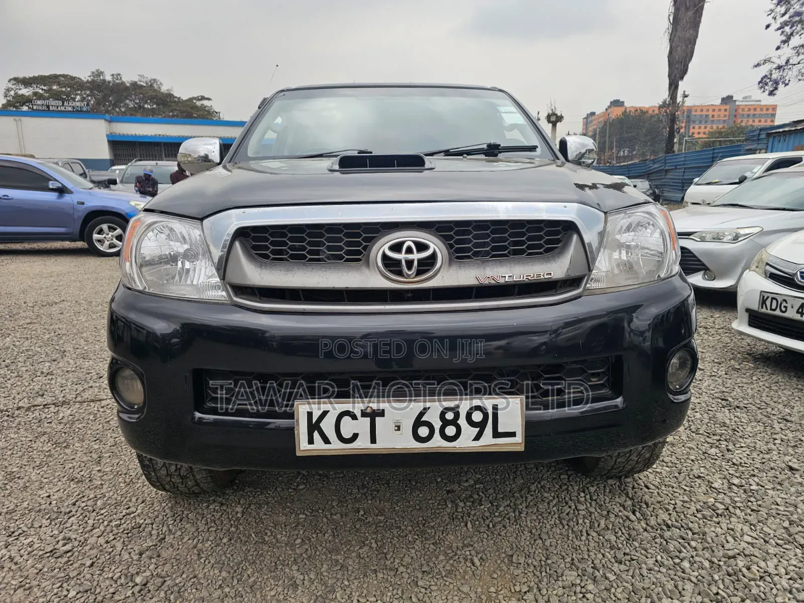 Toyota Hilux 2012 Black