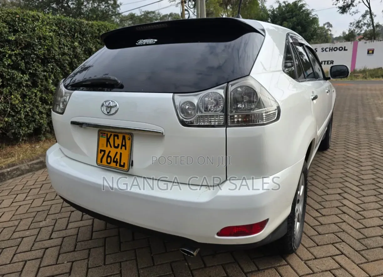 Toyota Harrier 2008 White