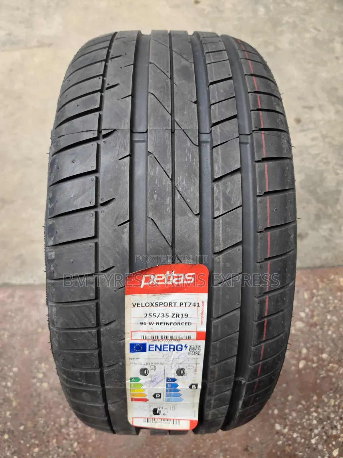 255 /35 R19 Petlas Tires (Turkey