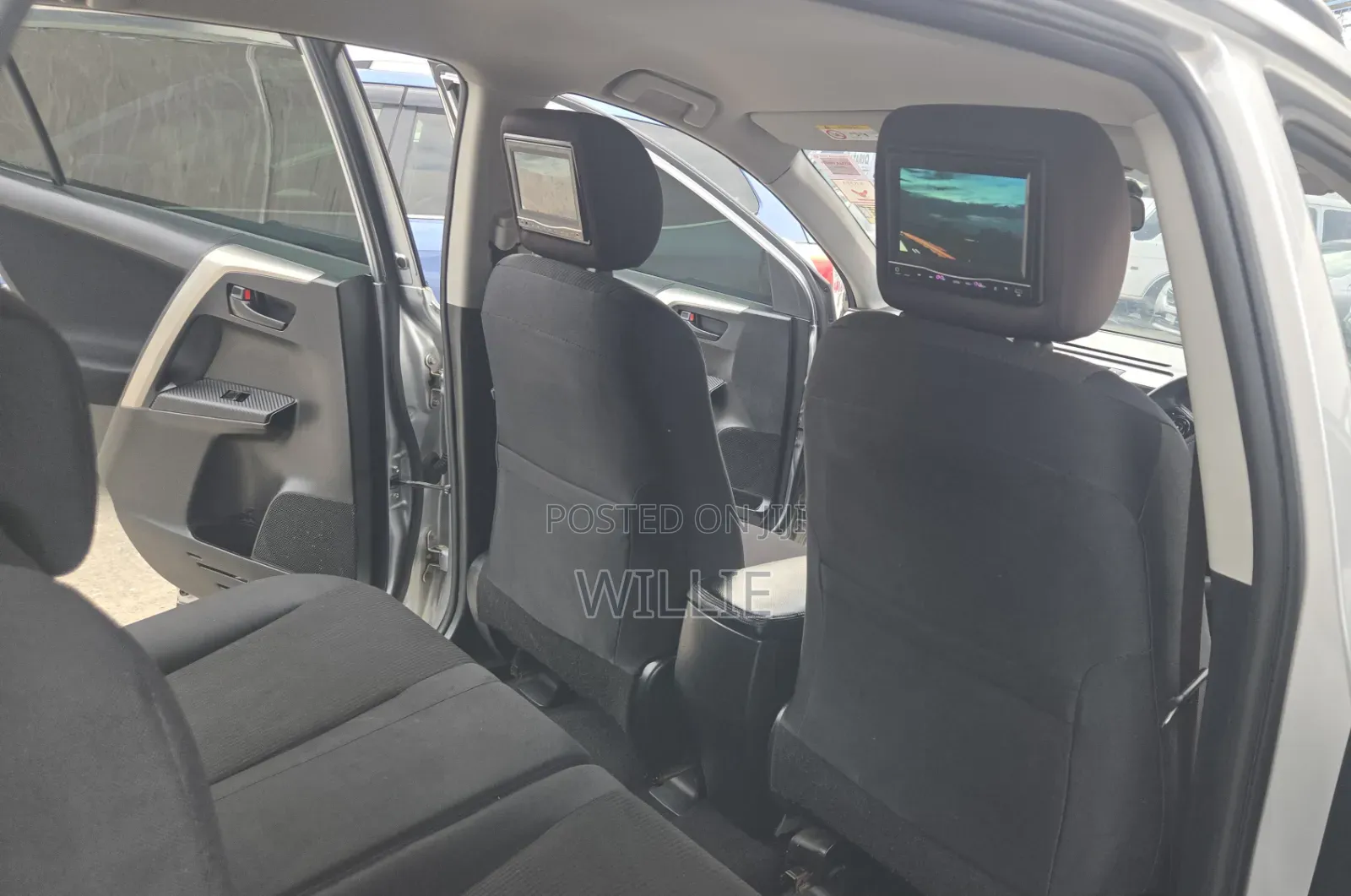 Toyota RAV4 2015 Silver