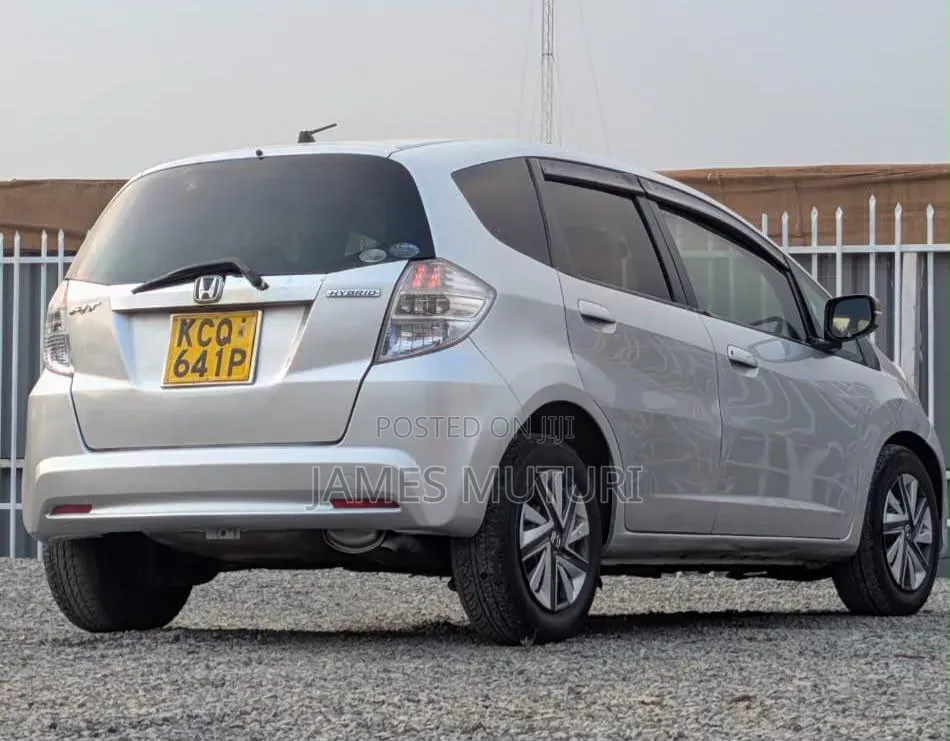 Honda Fit 2011 Silver
