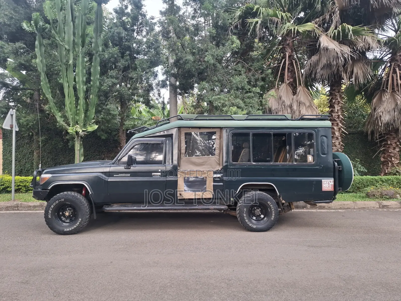 Toyota Land Cruiser 76 Series 2013 Black