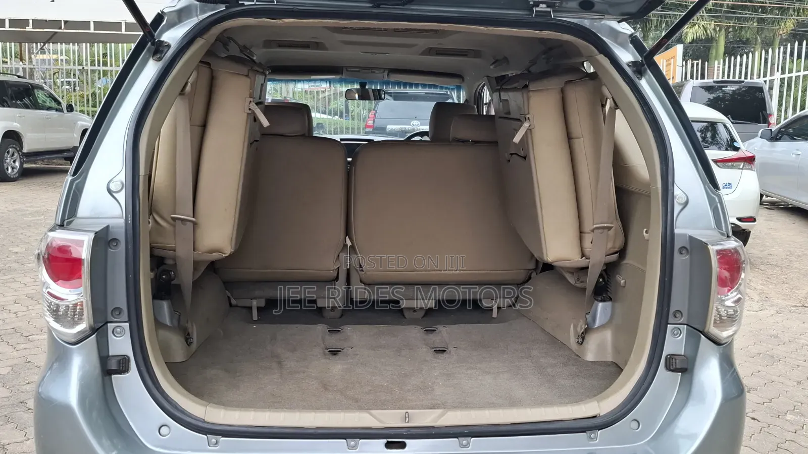 Toyota Fortuner 2014 Gray