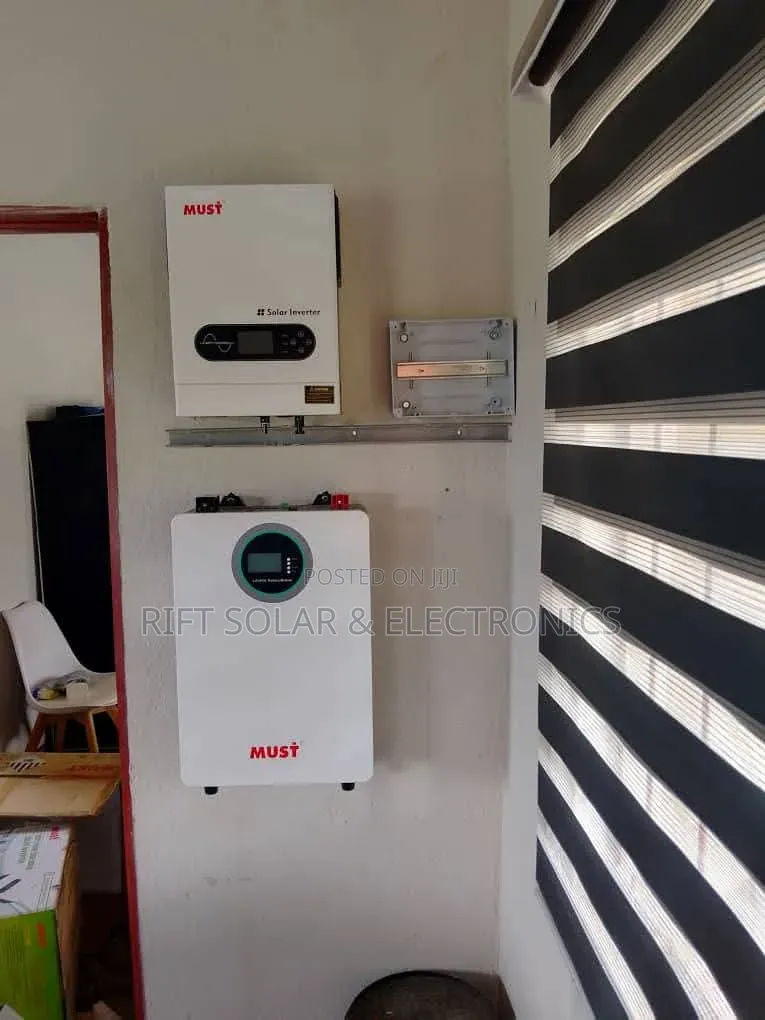3.2kva - 2.56kwh Lithium - (3)595W Solar Free Installation Shipping