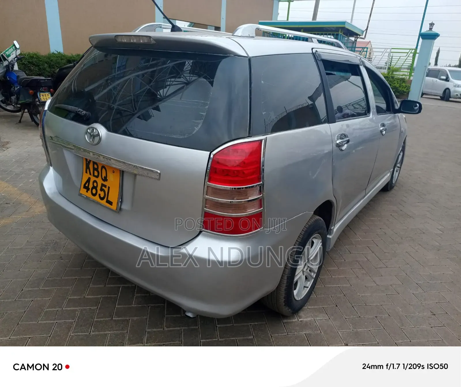 Toyota Wish 2005 Silver