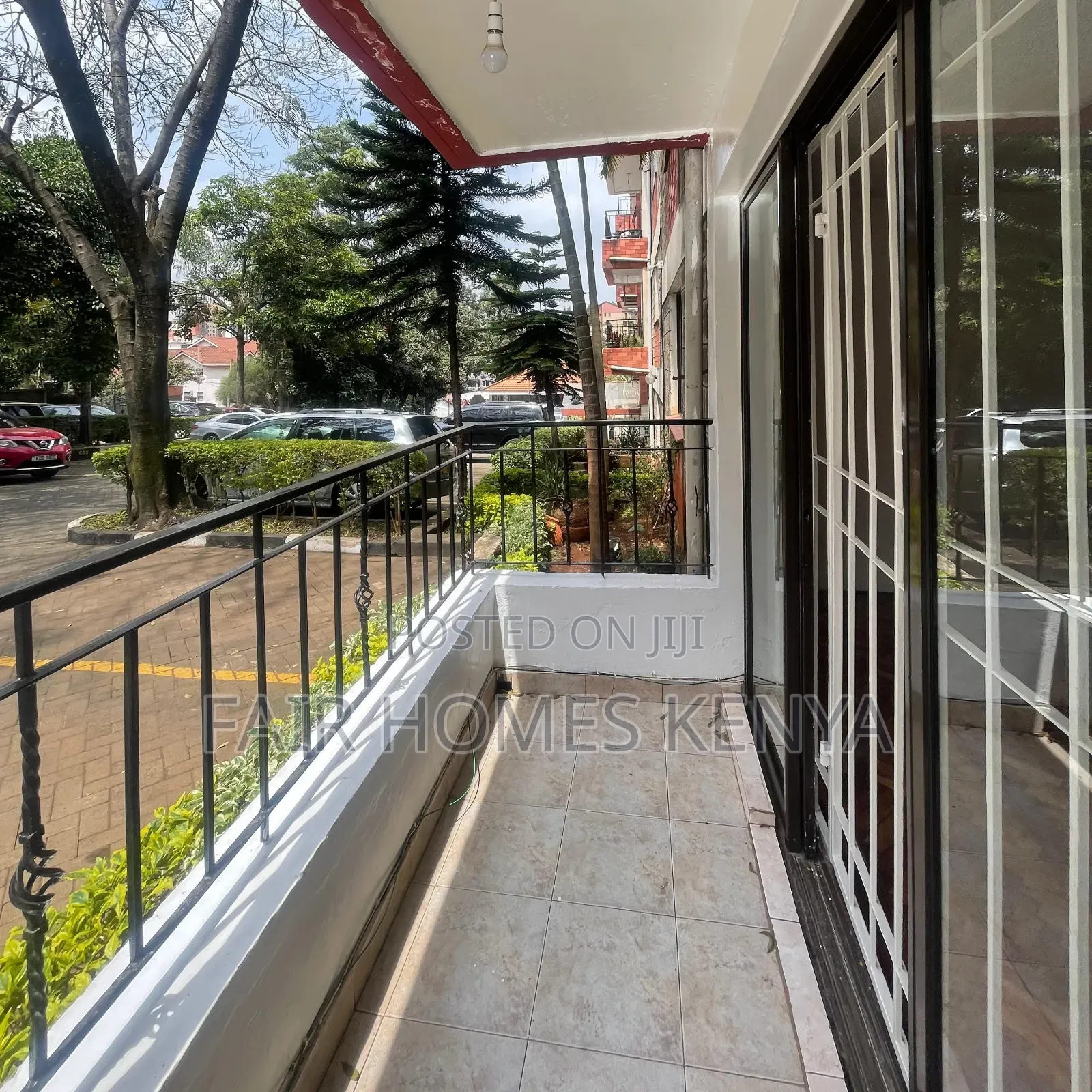 3bdrm Apartment in Mbaazi Road, Maziwa for rent