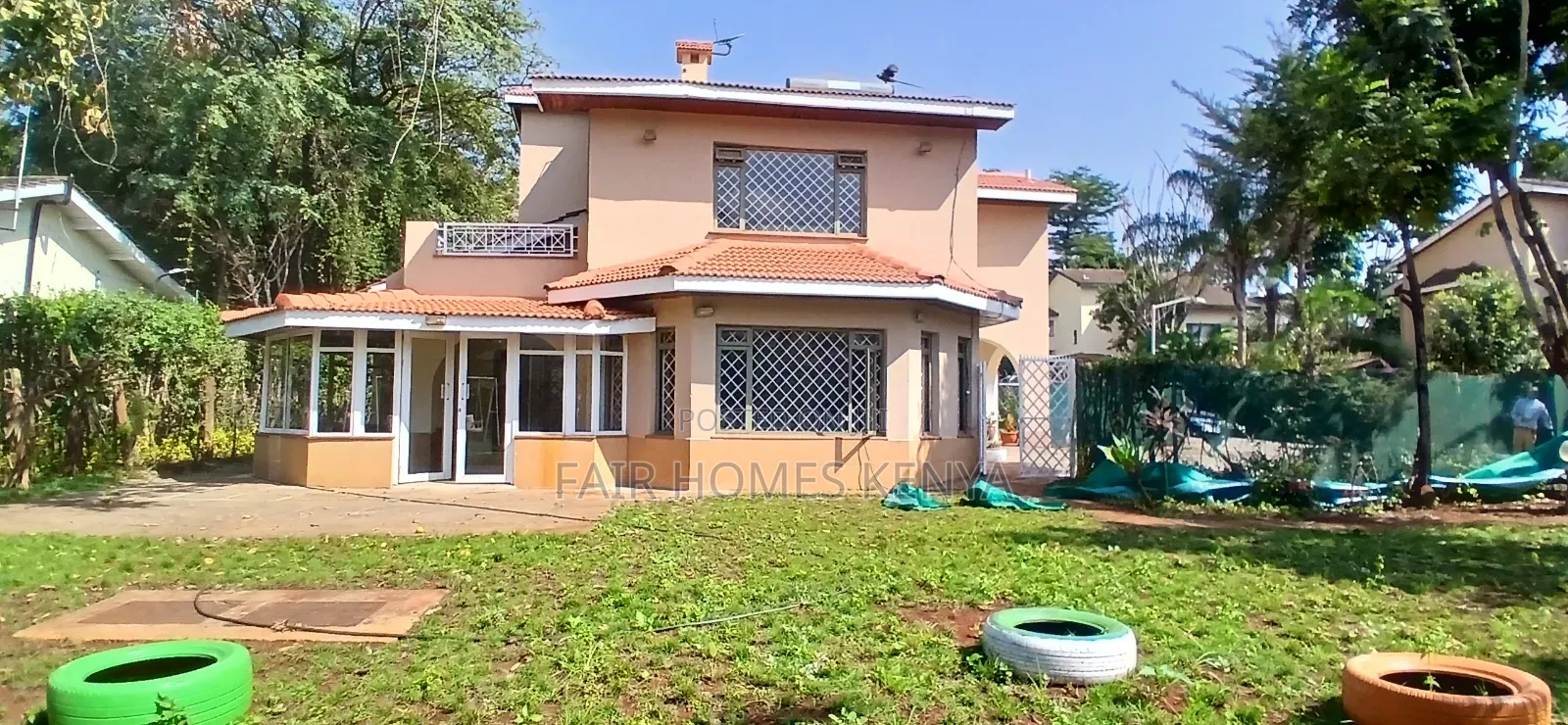 4bdrm Townhouse / Terrace in Gitanga Road, Maziwa for rent