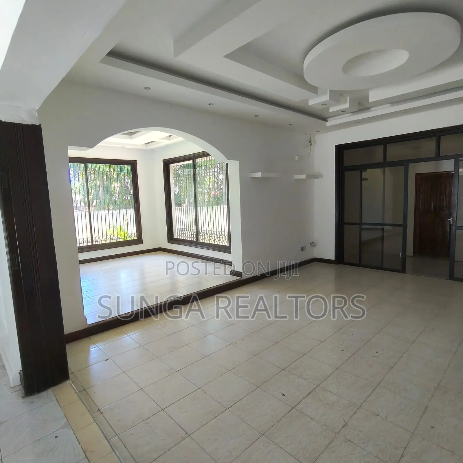 5bdrm House in Nyali Mkomani for rent