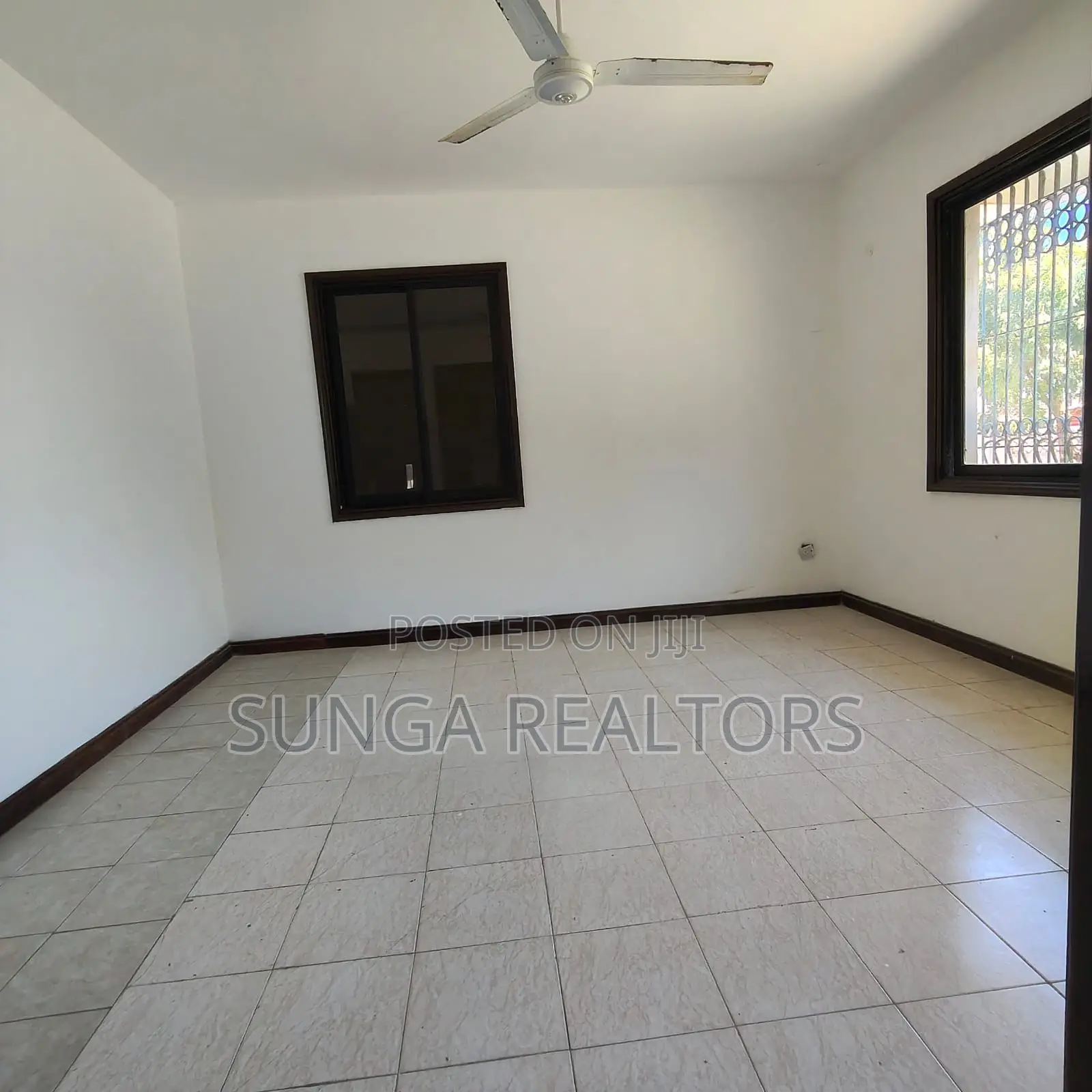 5bdrm House in Nyali Mkomani for rent